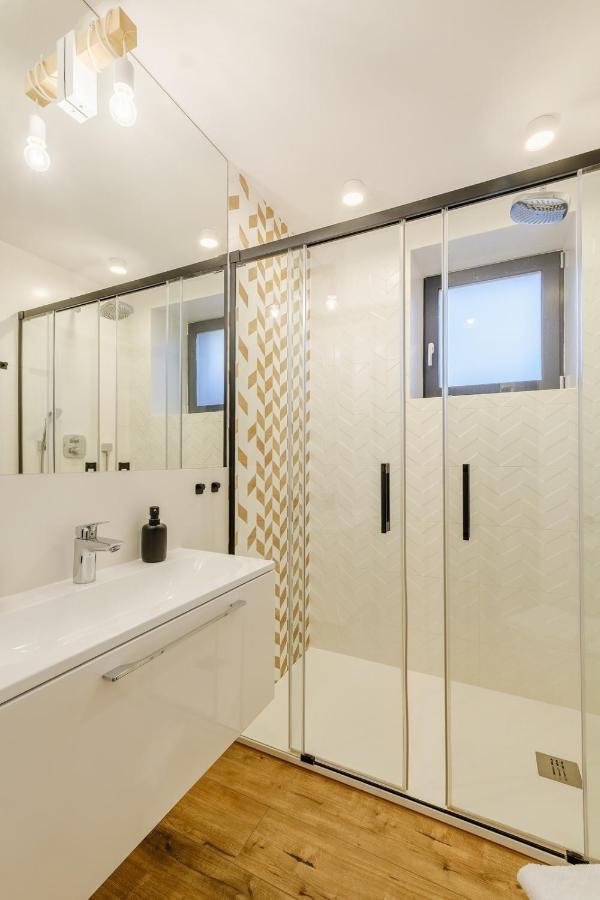 זקופאנה Rezydencja Ornak 5 - Stylowe Apartamenty Z Balkonami I Jacuzzi, 5 Min Pieszo Do Krupowek, Izby Podhalanskie מראה חיצוני תמונה