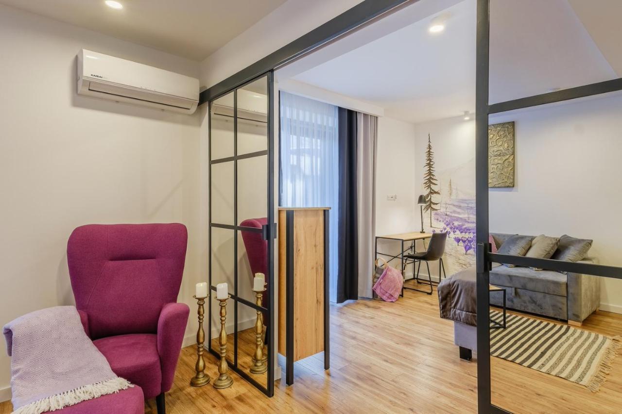 זקופאנה Rezydencja Ornak 5 - Stylowe Apartamenty Z Balkonami I Jacuzzi, 5 Min Pieszo Do Krupowek, Izby Podhalanskie מראה חיצוני תמונה