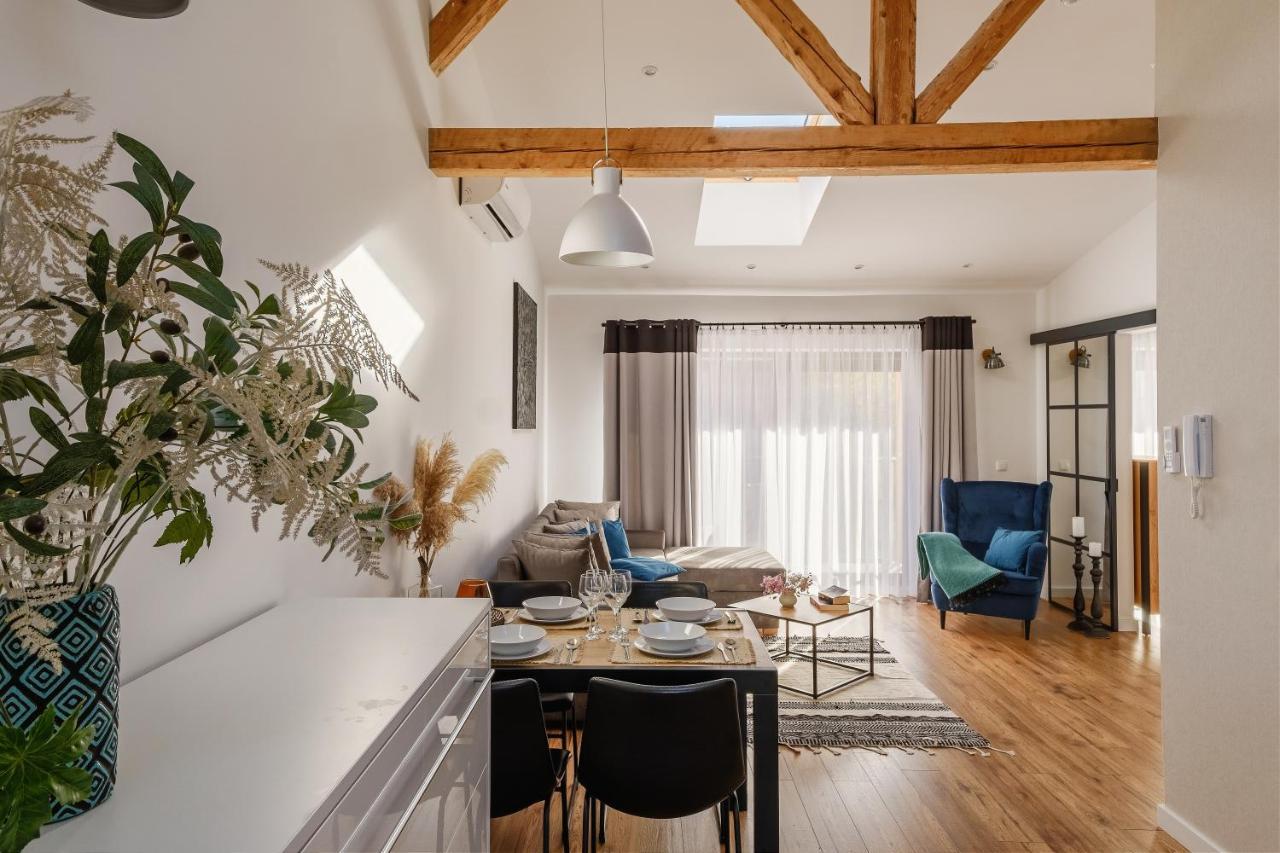 זקופאנה Rezydencja Ornak 5 - Stylowe Apartamenty Z Balkonami I Jacuzzi, 5 Min Pieszo Do Krupowek, Izby Podhalanskie מראה חיצוני תמונה