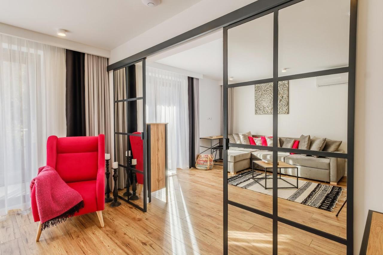 זקופאנה Rezydencja Ornak 5 - Stylowe Apartamenty Z Balkonami I Jacuzzi, 5 Min Pieszo Do Krupowek, Izby Podhalanskie מראה חיצוני תמונה
