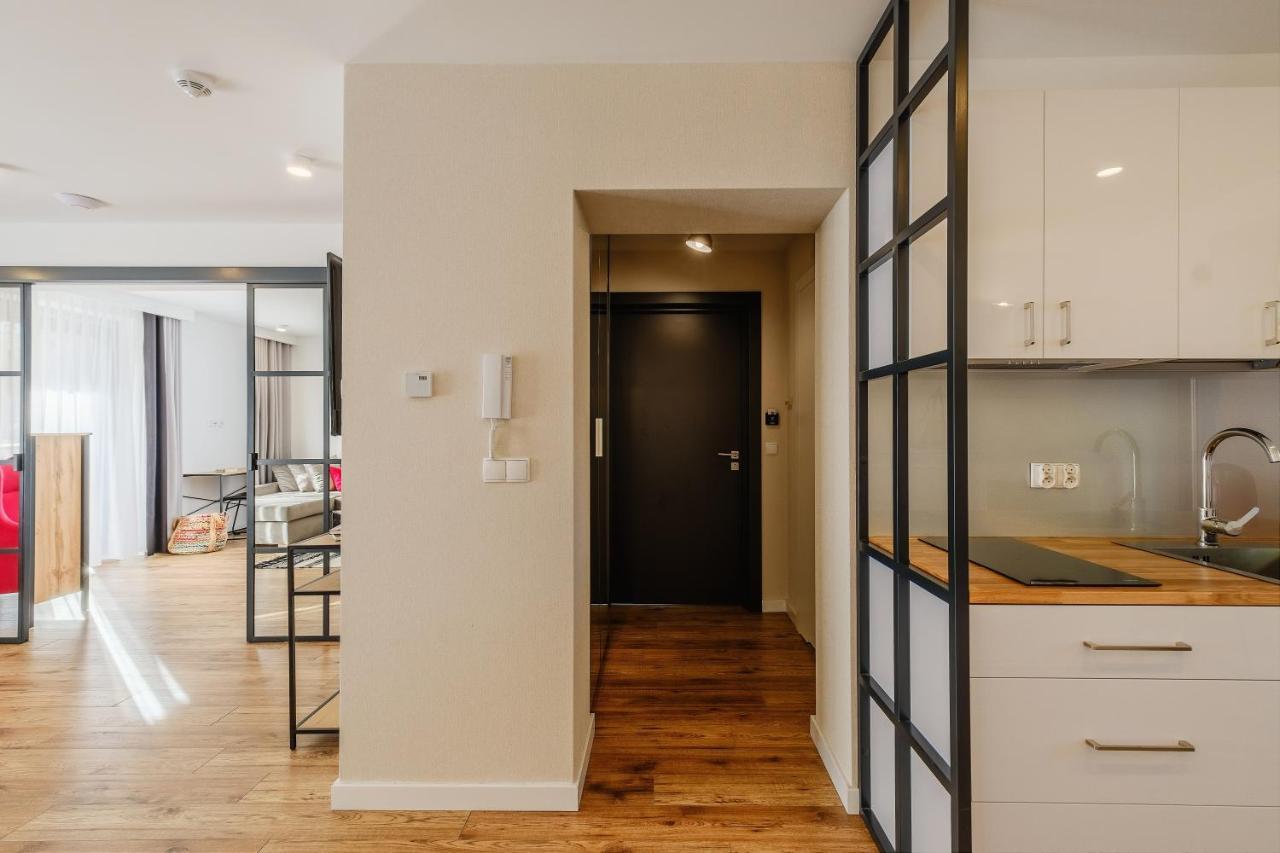 זקופאנה Rezydencja Ornak 5 - Stylowe Apartamenty Z Balkonami I Jacuzzi, 5 Min Pieszo Do Krupowek, Izby Podhalanskie מראה חיצוני תמונה