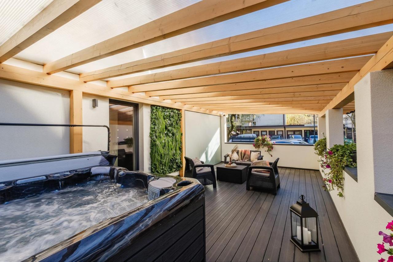 זקופאנה Rezydencja Ornak 5 - Stylowe Apartamenty Z Balkonami I Jacuzzi, 5 Min Pieszo Do Krupowek, Izby Podhalanskie מראה חיצוני תמונה